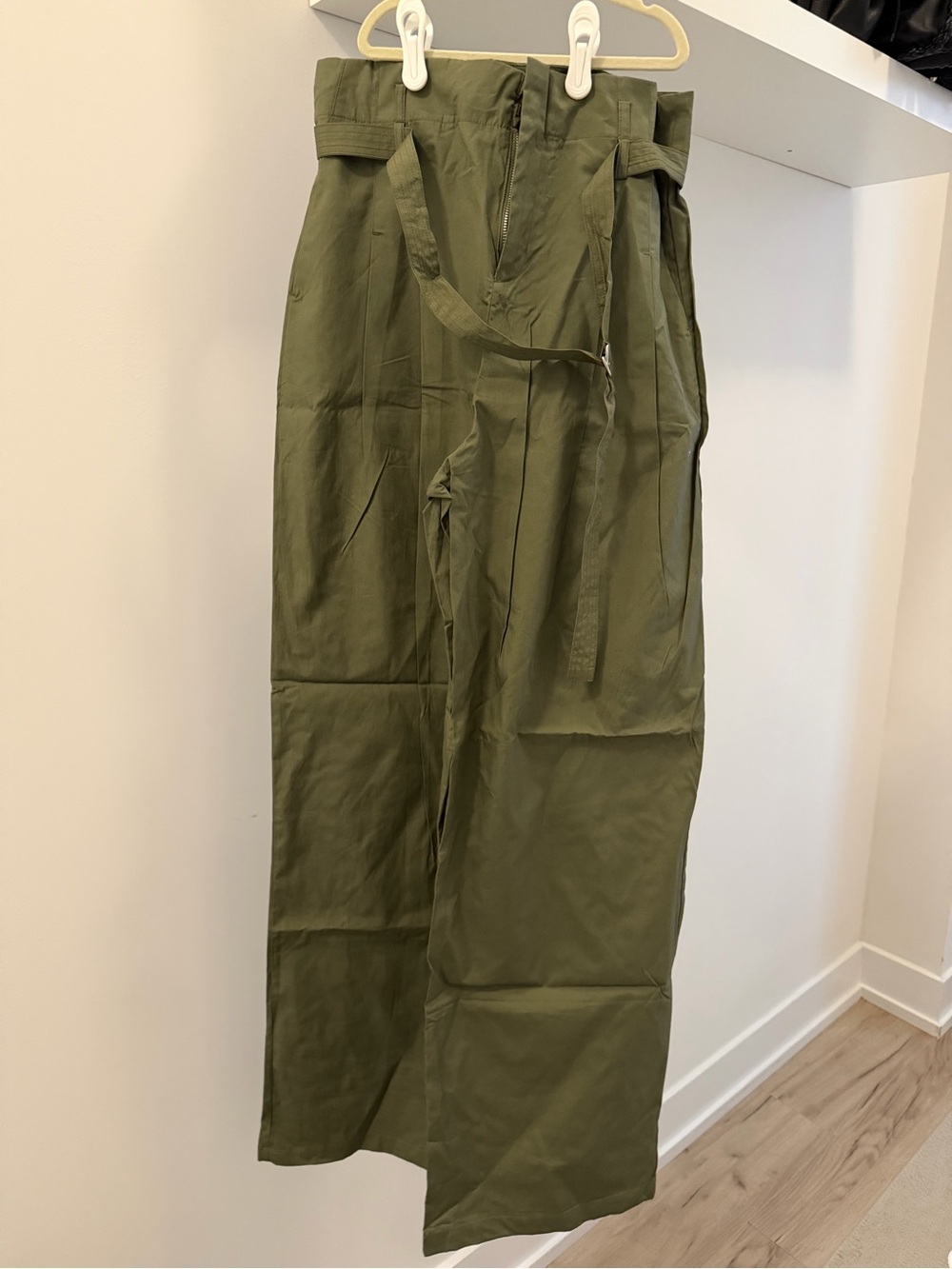 MANGO High-Waist Olive Green Wide-Leg Pants